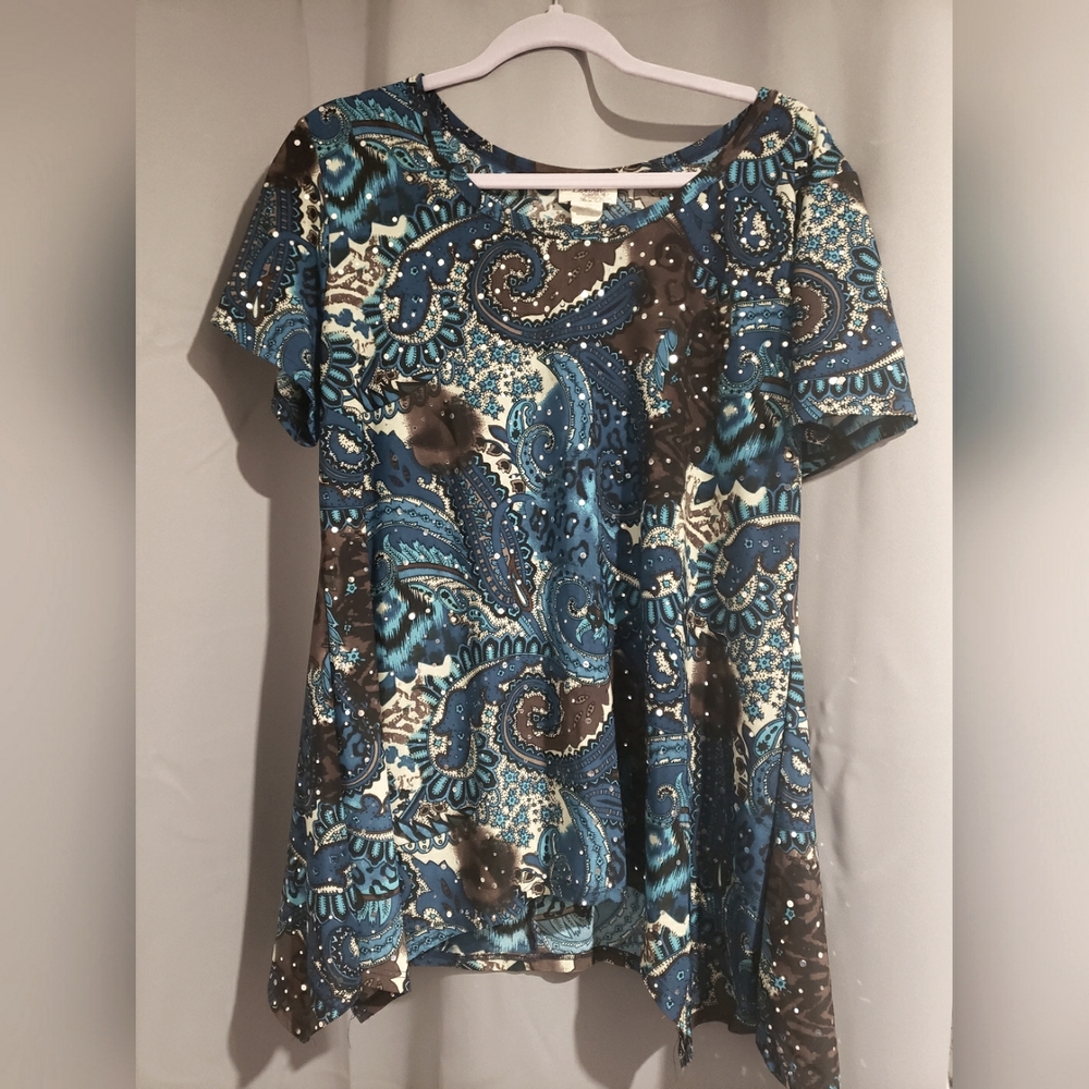 1x Stretchy Woman's Top